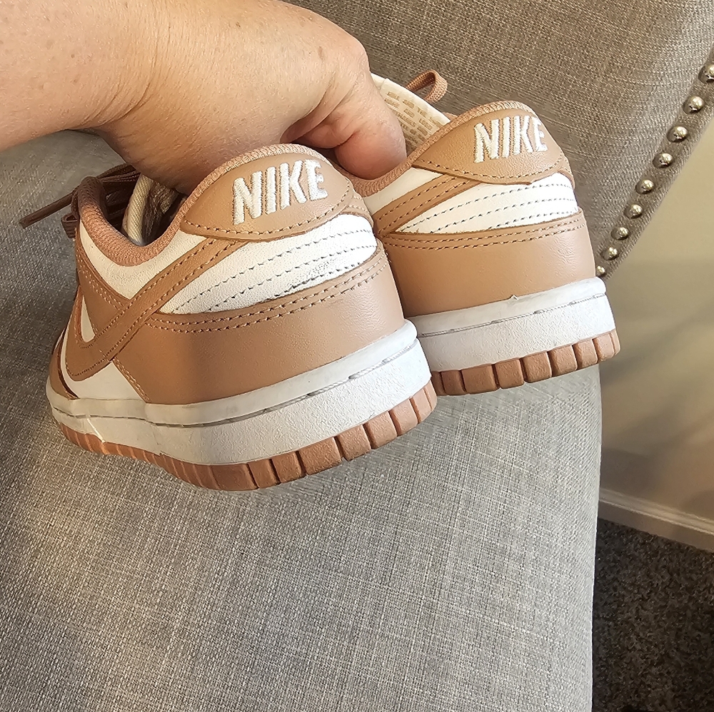 Nike Dunks Women's Low-Dusty Pink--Rose Whisper--Size 6.5 - Picture 4 of 10
